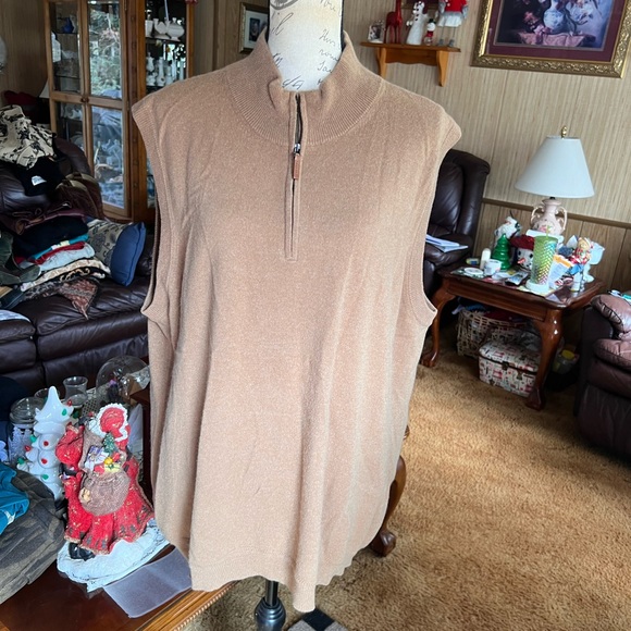 John W. Nordstrom Other - Men’s John W. Nordstrom 100% Cashmere tan half zip sweater vest.